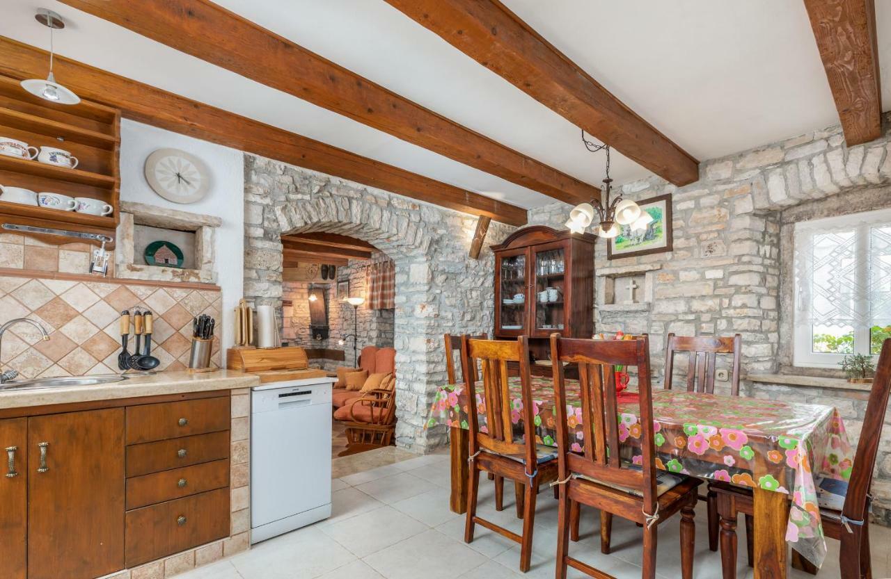 Holiday Home Ana Kanfanar Zewnętrze zdjęcie