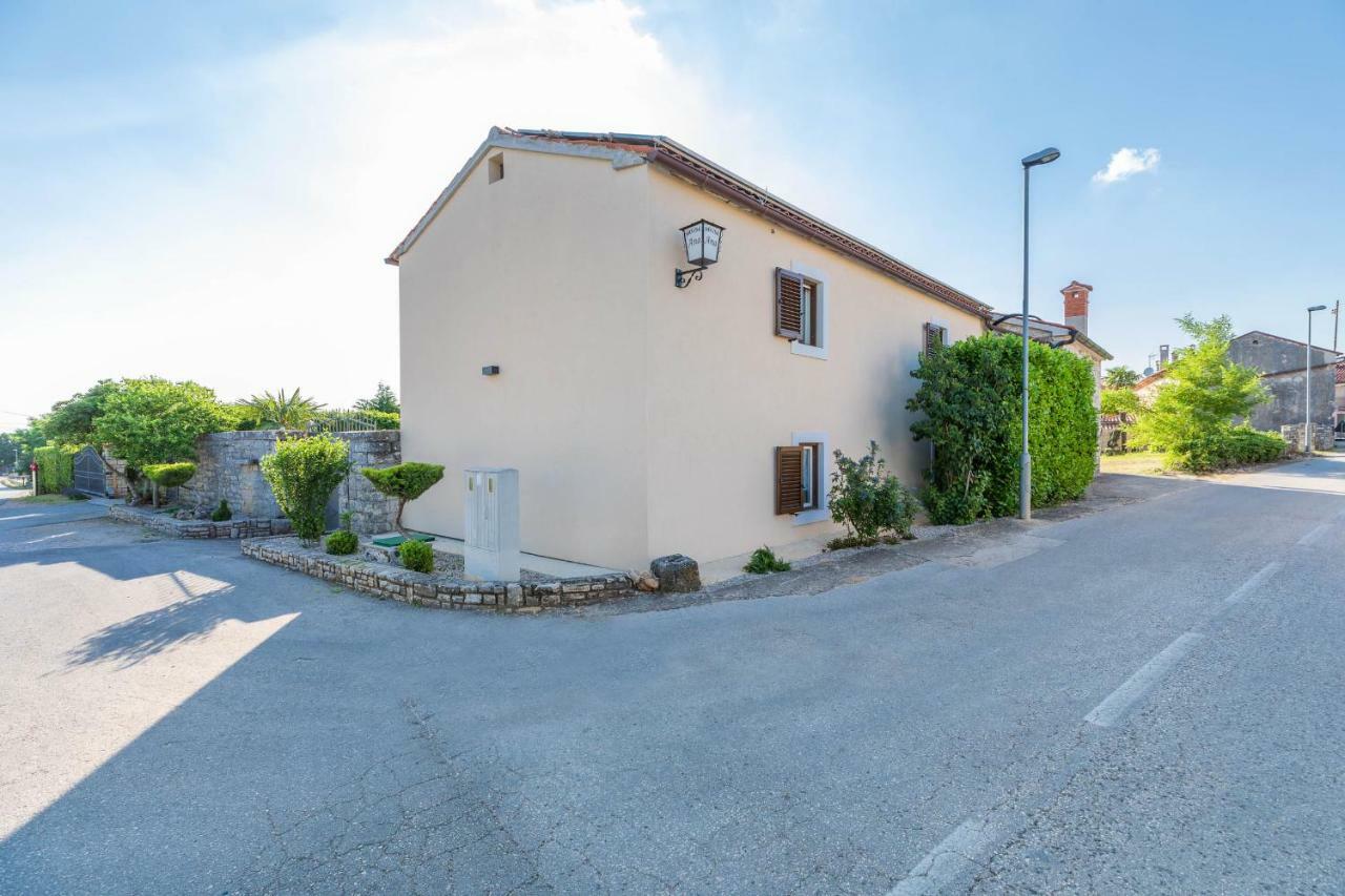 Holiday Home Ana Kanfanar Zewnętrze zdjęcie