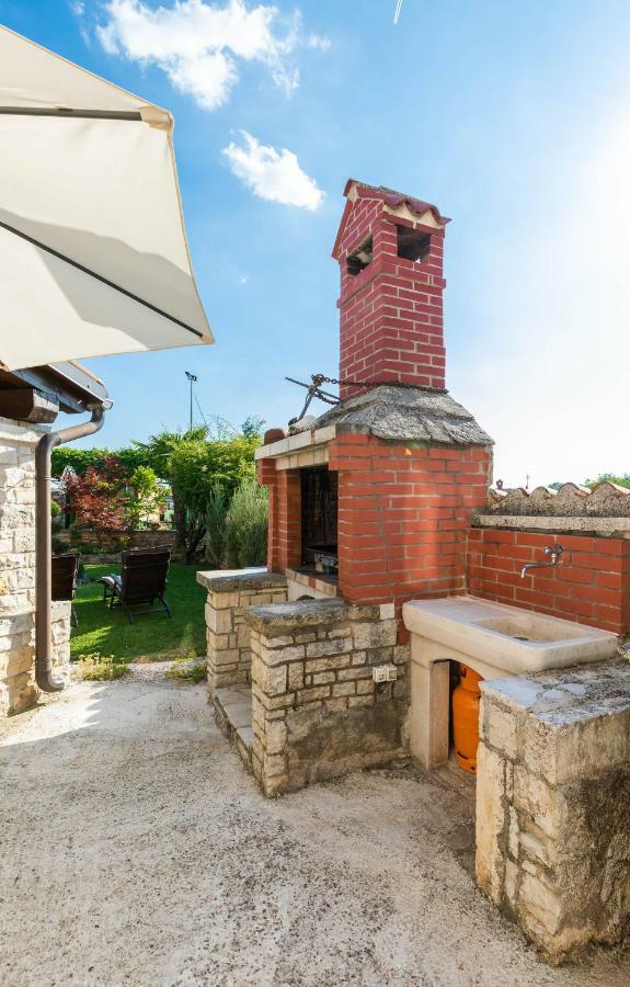 Holiday Home Ana Kanfanar Zewnętrze zdjęcie