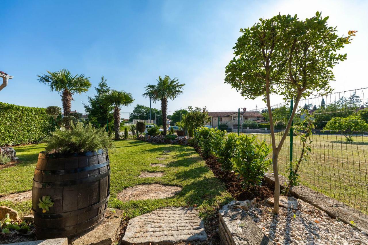 Holiday Home Ana Kanfanar Zewnętrze zdjęcie